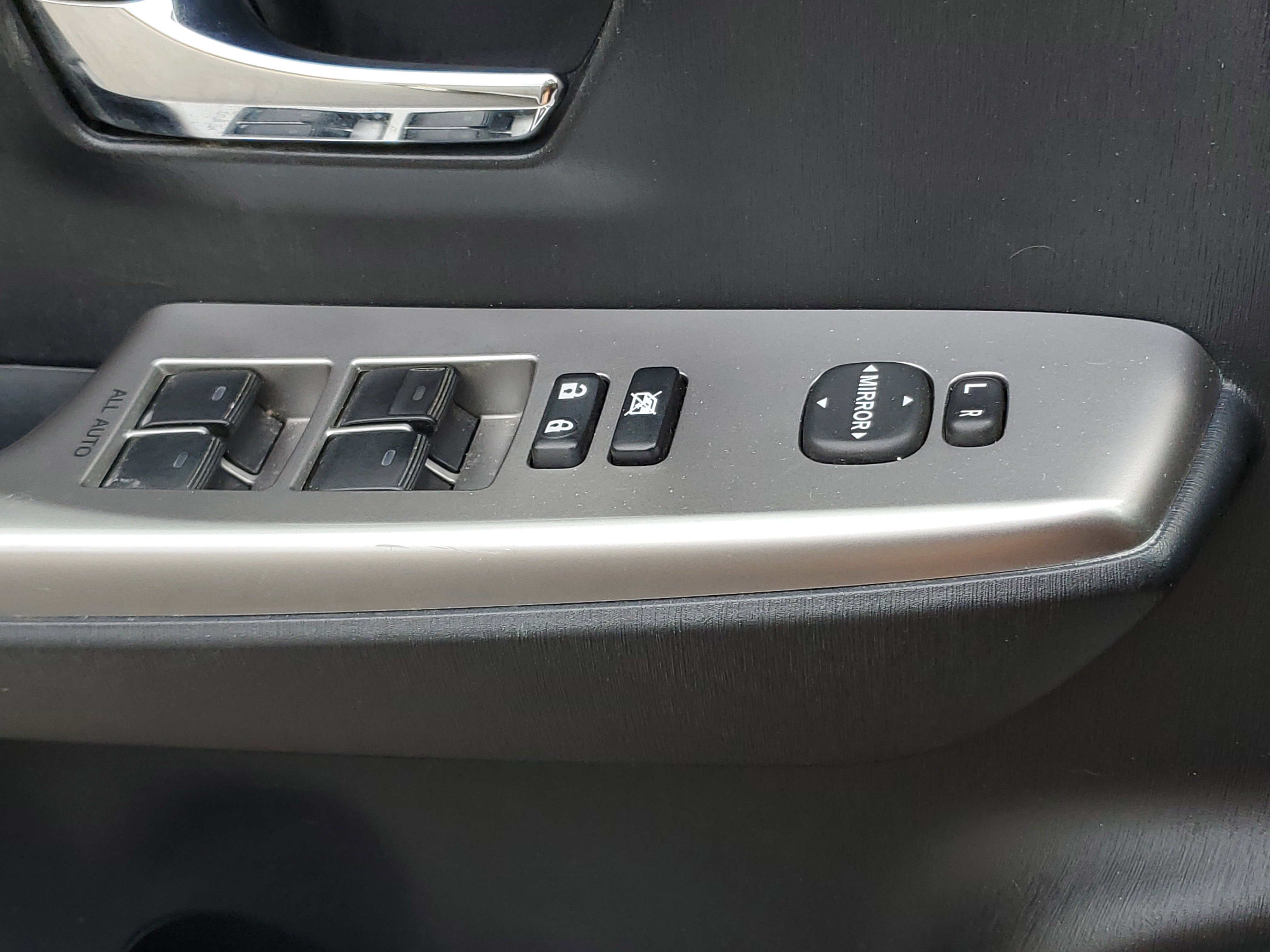 Used 2015 Toyota Prius V Two image 24