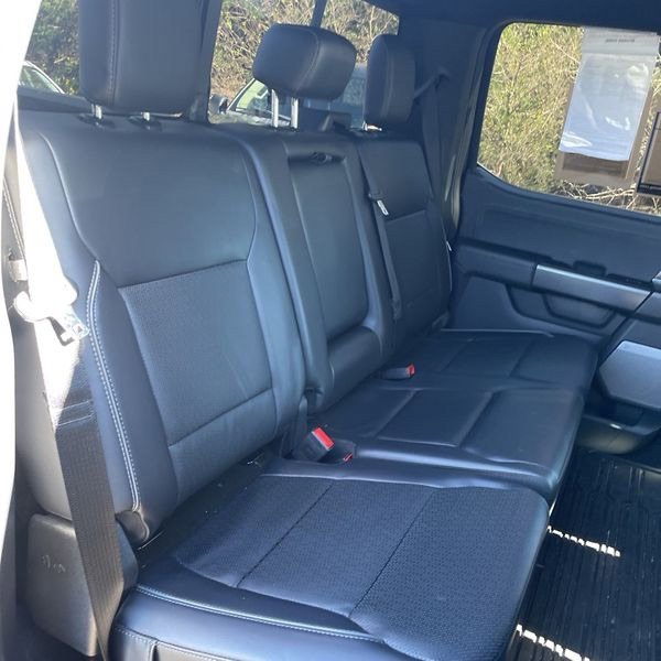 Used 2025 Ford F150 Lariat w/ Equipment Group 501A Mid image 17