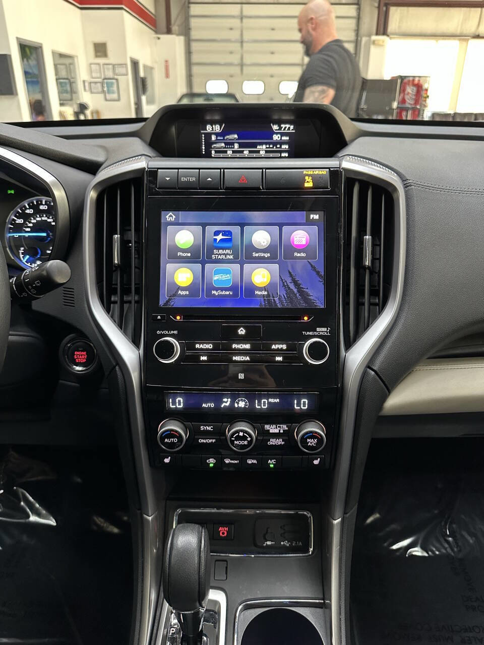 Used 2019 Subaru Ascent Limited w/ Popular Package #2 AWD/4WD image 32