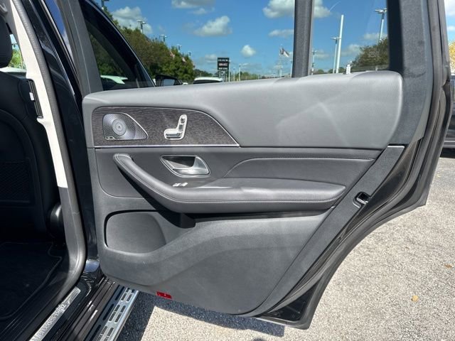Certified 2026 Mercedes-Benz GLS 450 4MATIC image 32