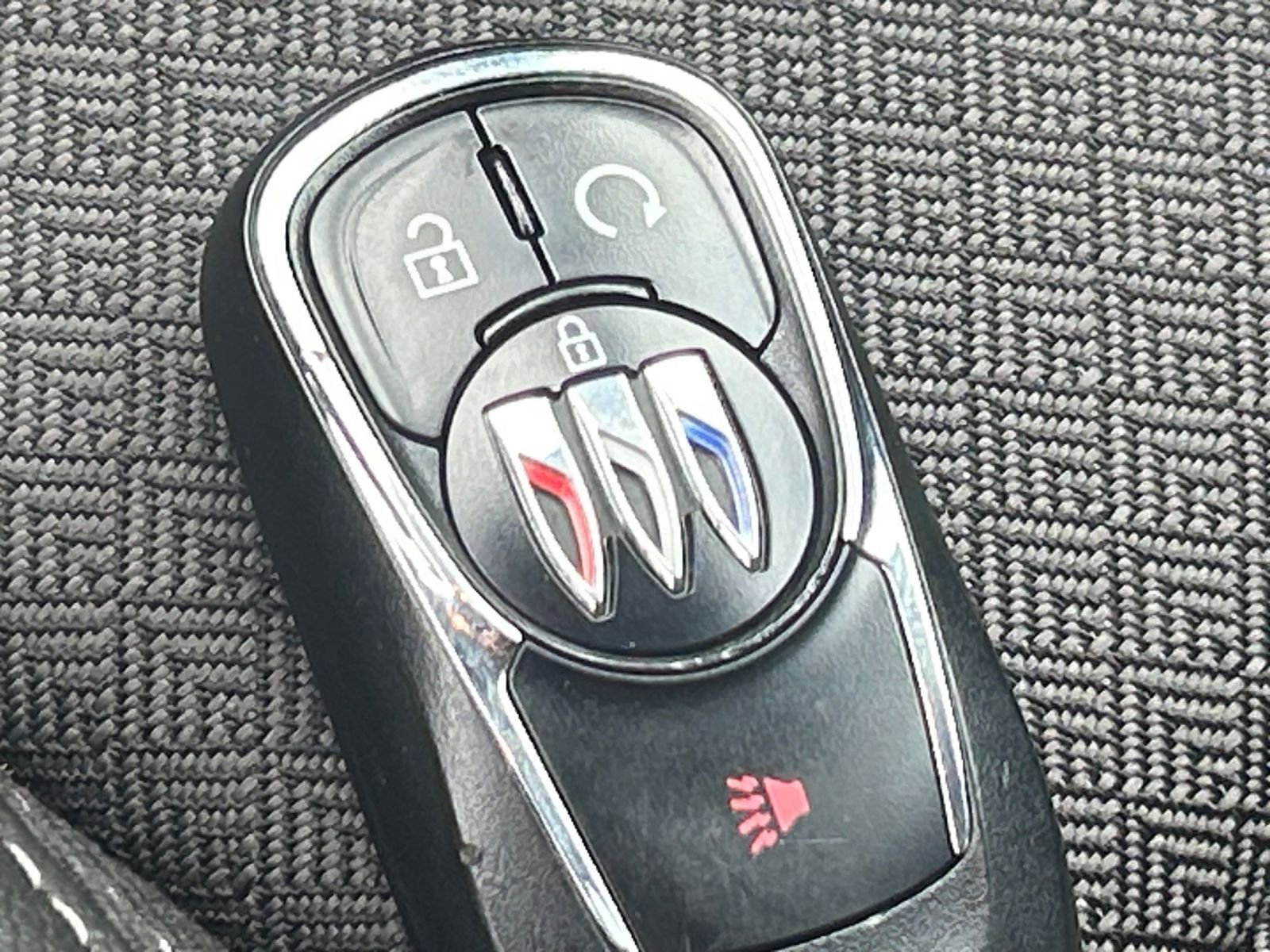 Used 2025 Buick Encore GX Preferred image 25