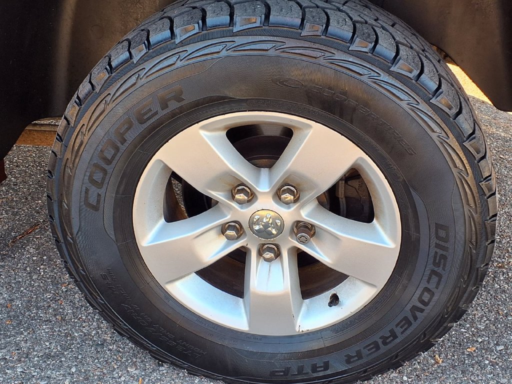 Used 2014 RAM 1500 Outdoorsman AWD/4WD image 7