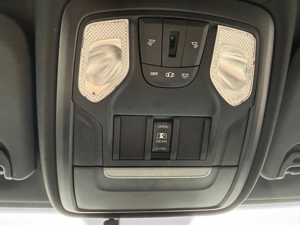 Used 2021 RAM 2500 Tradesman image 19