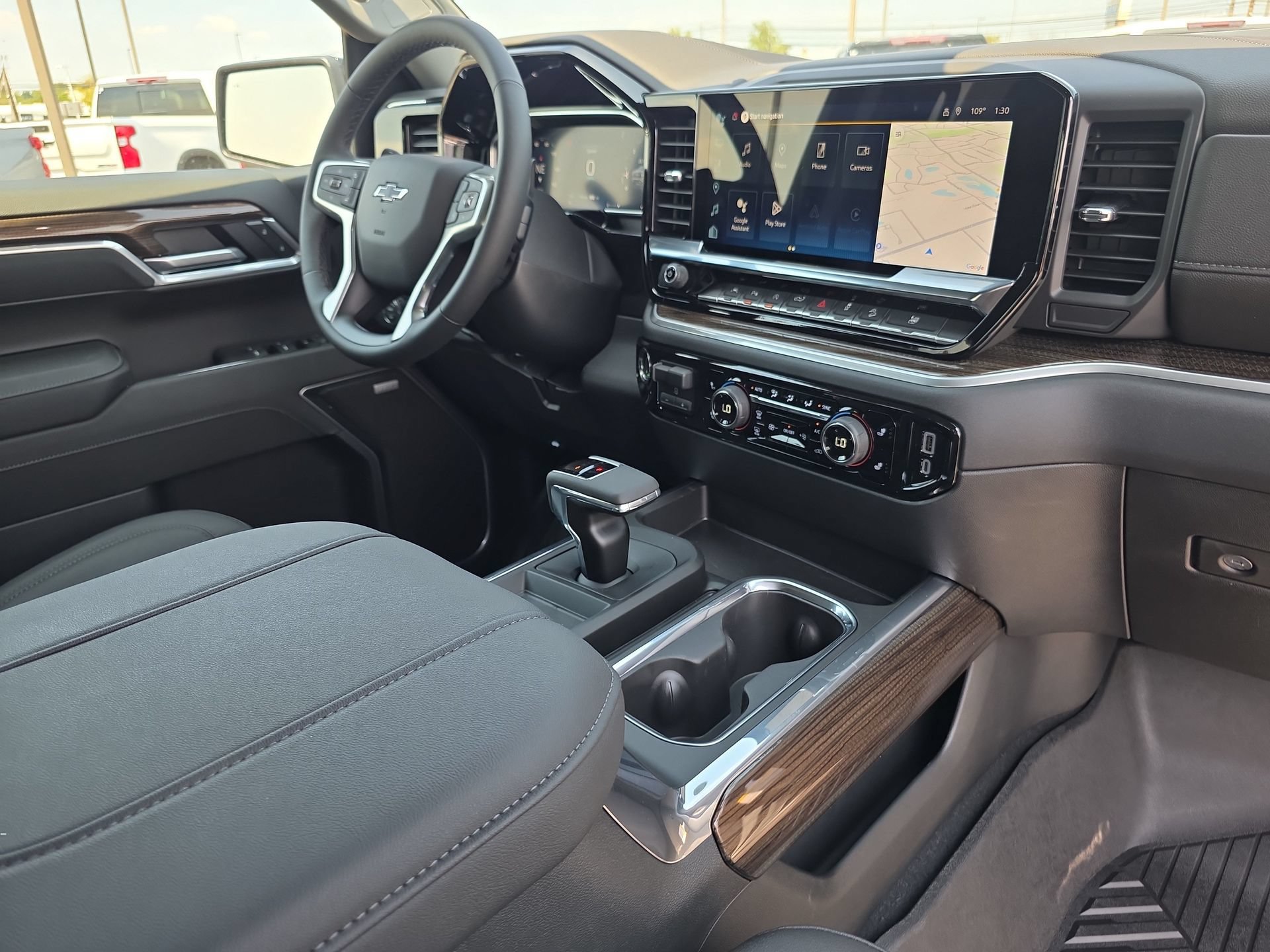 New 2026 Chevrolet Silverado 1500 RST w/ RST All Star Premium Package AWD/4WD image 16