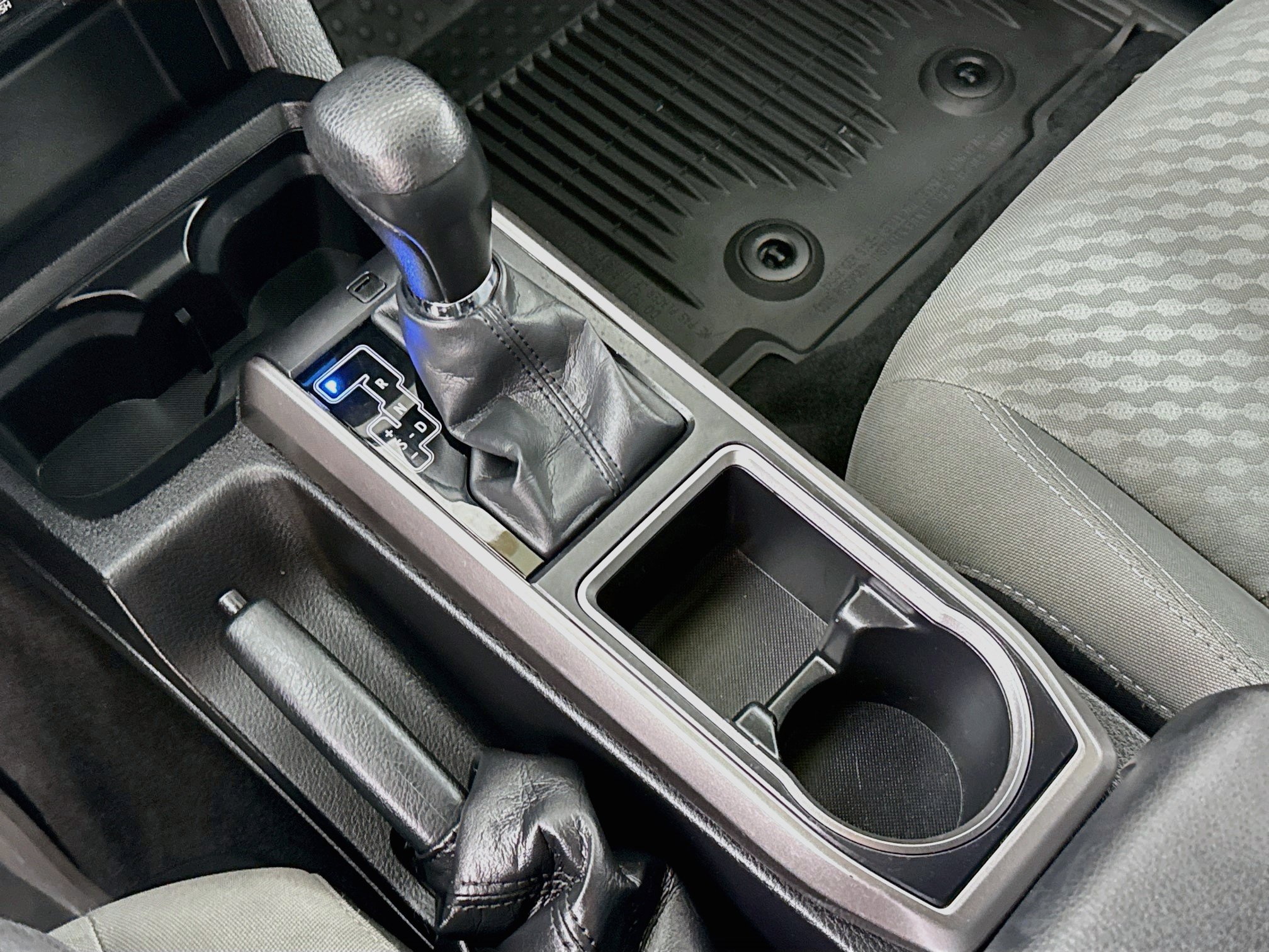 Certified 2022 Toyota Tacoma SR5 RWD image 18