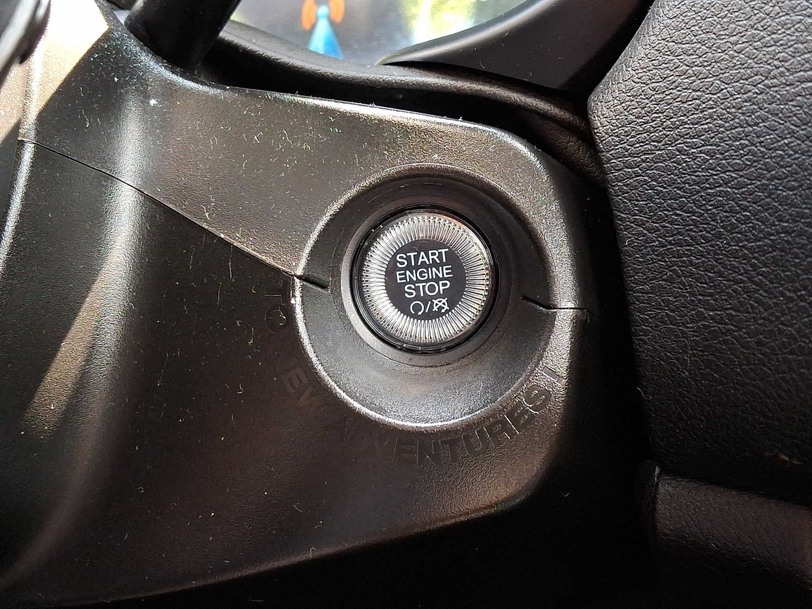 Certified 2023 Jeep Renegade Latitude AWD/4WD image 26