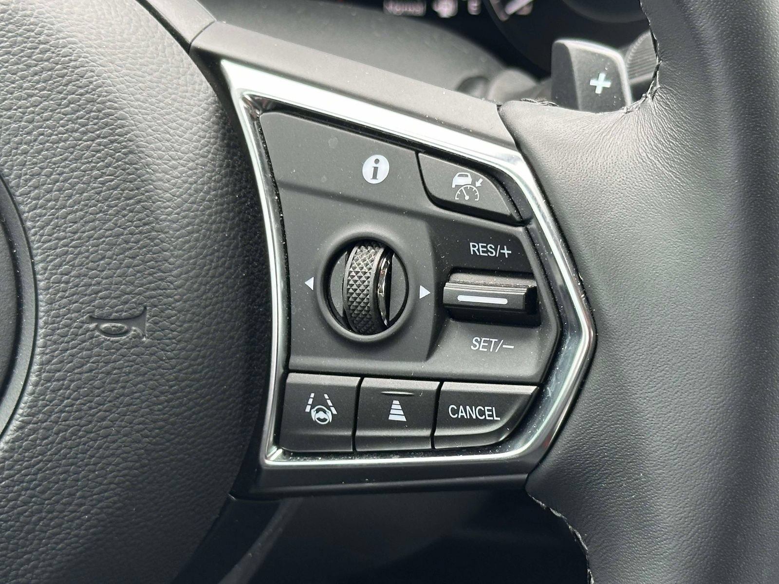 Certified 2024 Acura RDX SH-AWD image 24