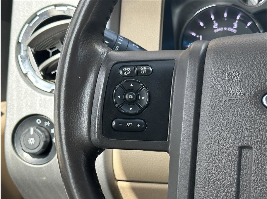 Used 2015 Ford F350 Lariat w/ Lariat Interior Package AWD/4WD image 20
