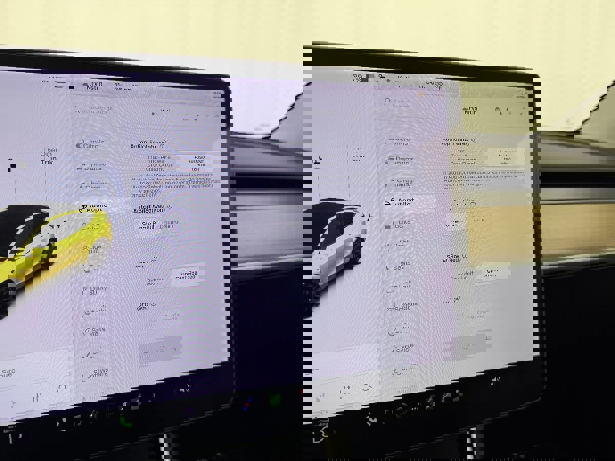 Used 2020 Tesla Model Y Long Range image 20