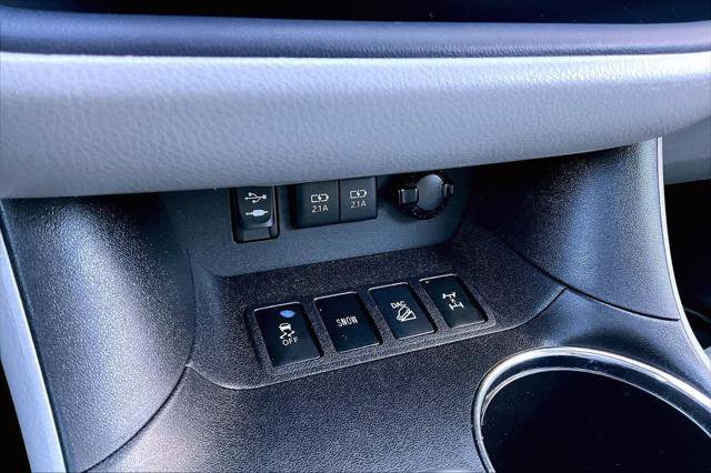 Certified 2018 Toyota Highlander XLE image 34