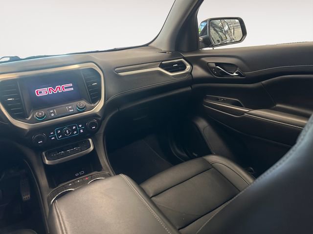 Used 2023 GMC Acadia SLT w/ Elevation Edition FWD image 11