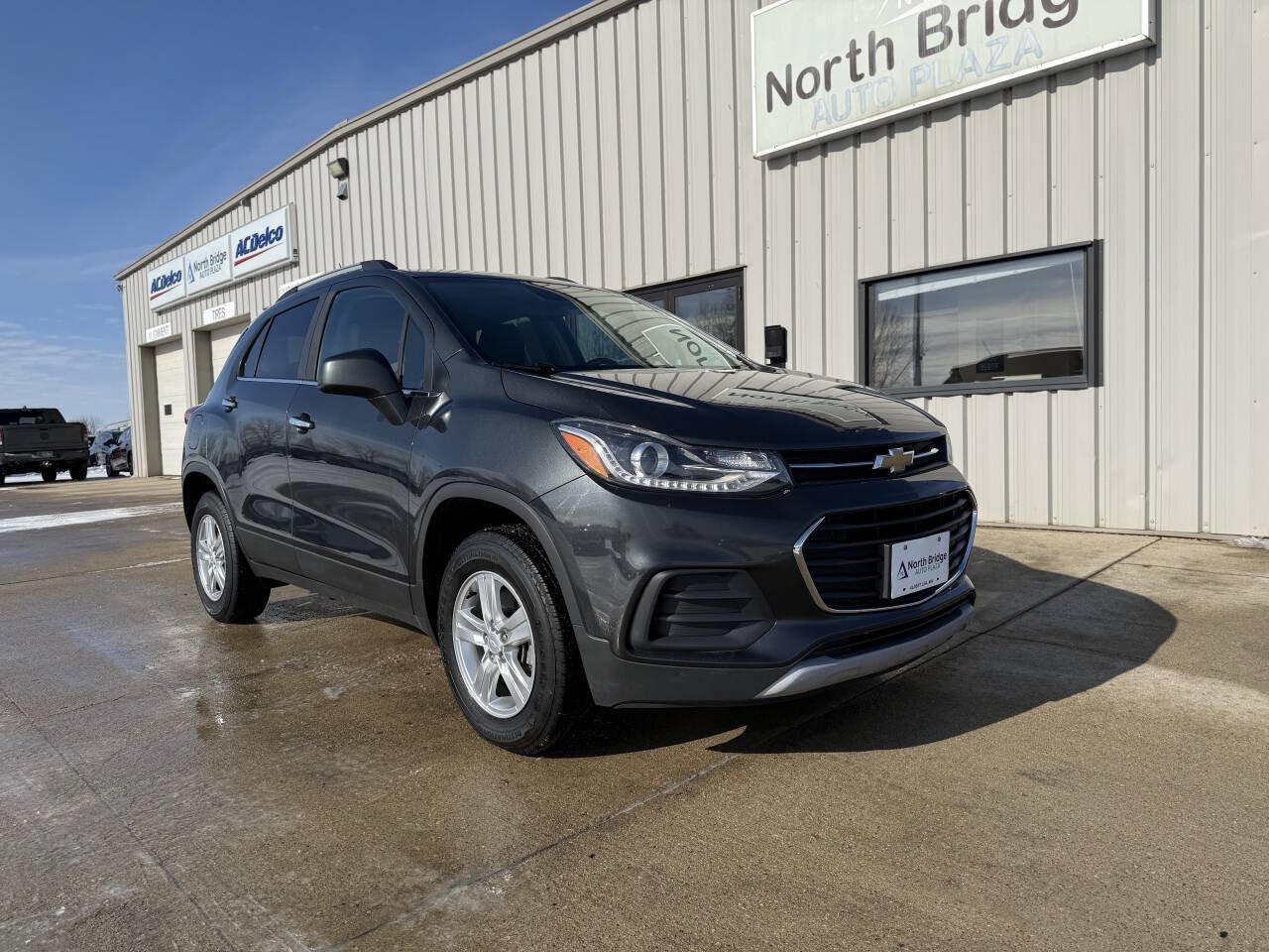 Used 2019 Chevrolet Trax LT w/ Driver Confidence Package AWD/4WD image 1