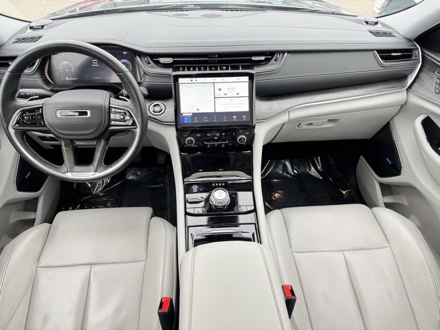 Used 2021 Jeep Grand Cherokee L Overland w/ Luxury Tech Group IV image 13