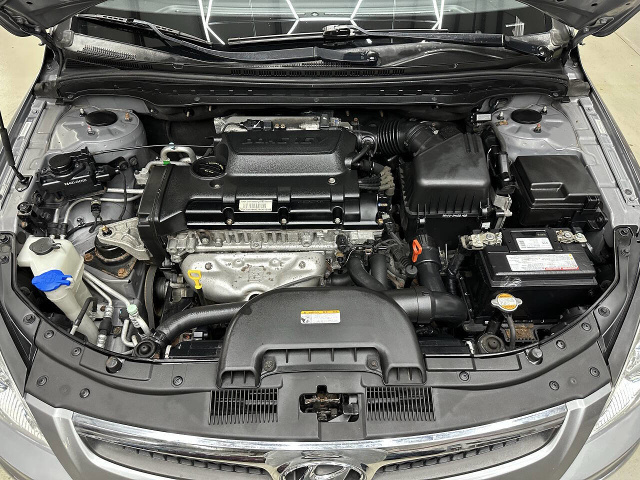 Used 2012 Hyundai Elantra image 7