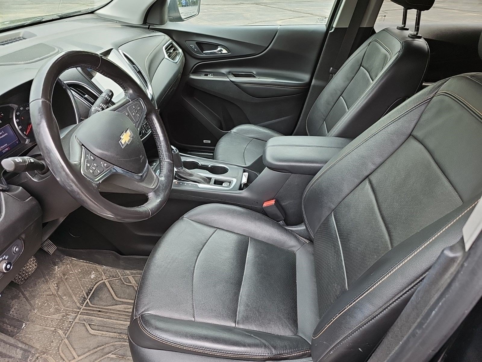 Used 2020 Chevrolet Equinox Premier AWD/4WD image 18