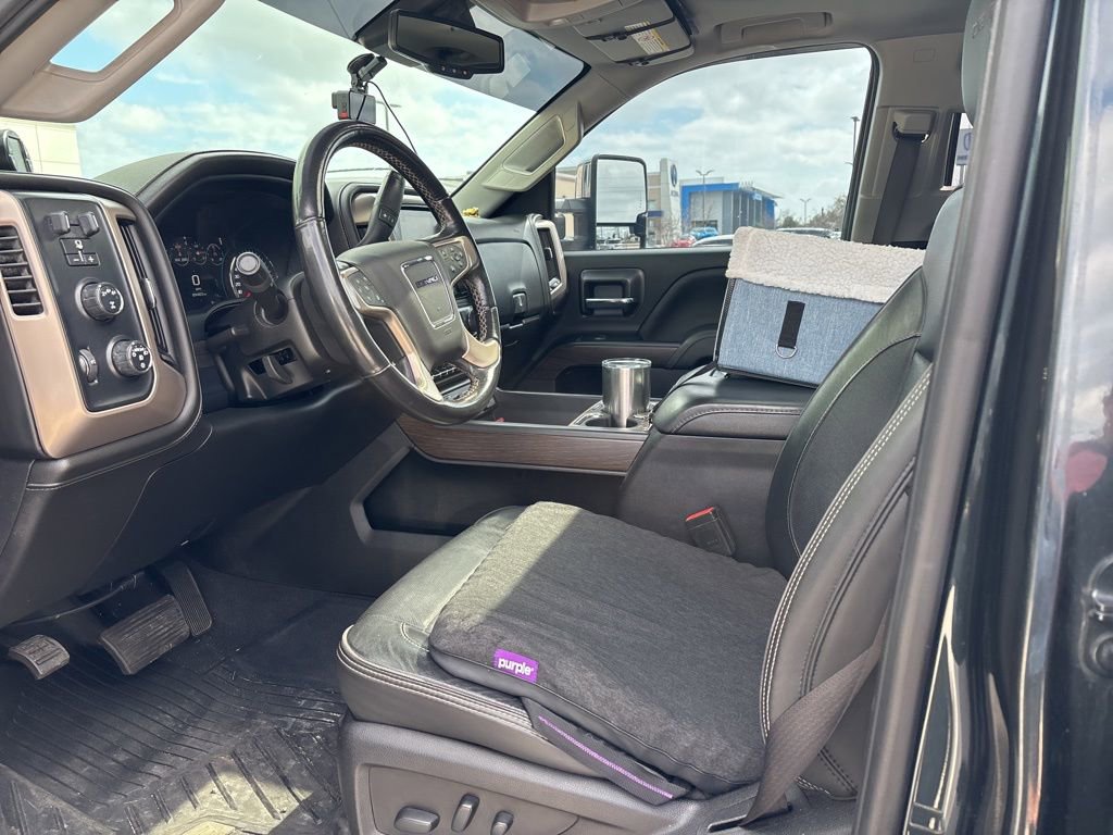 Used 2019 GMC Sierra 2500 Denali image 14