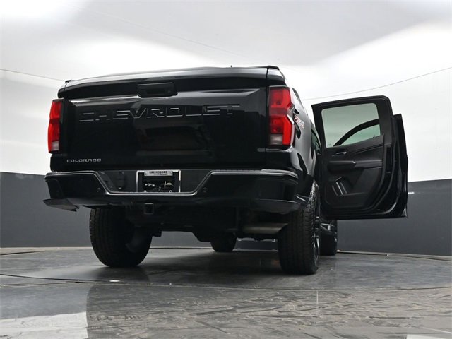 Used 2024 Chevrolet Colorado Z71 w/ Z71 Convenience Package 2 image 39