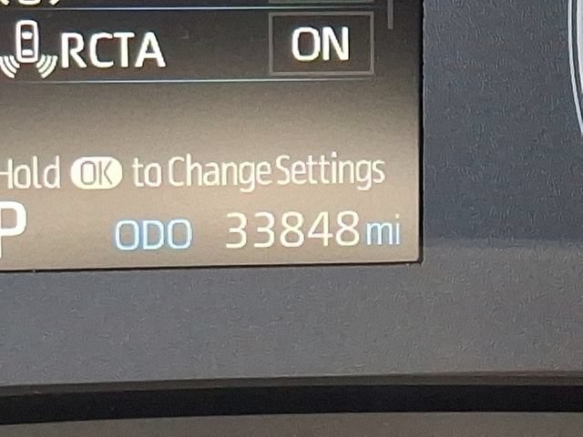Certified 2023 Toyota Corolla Cross LE w/ Moonroof Package AWD/4WD image 16