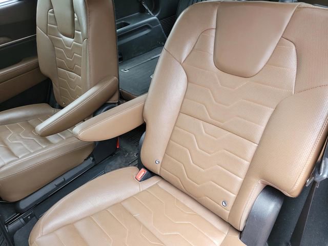 Used 2022 Kia Telluride SX w/ SX Prestige Package AWD/4WD image 15