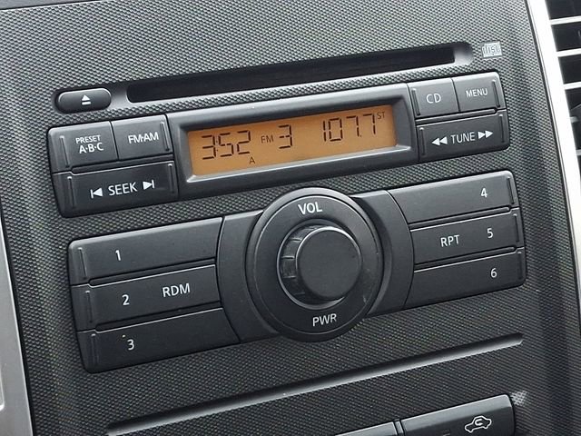 Used 2012 Nissan Frontier SV image 18