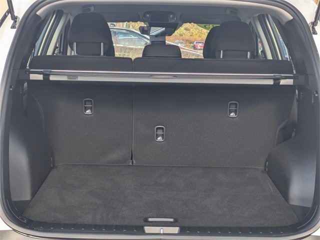 Certified 2025 Hyundai Tucson SE image 36