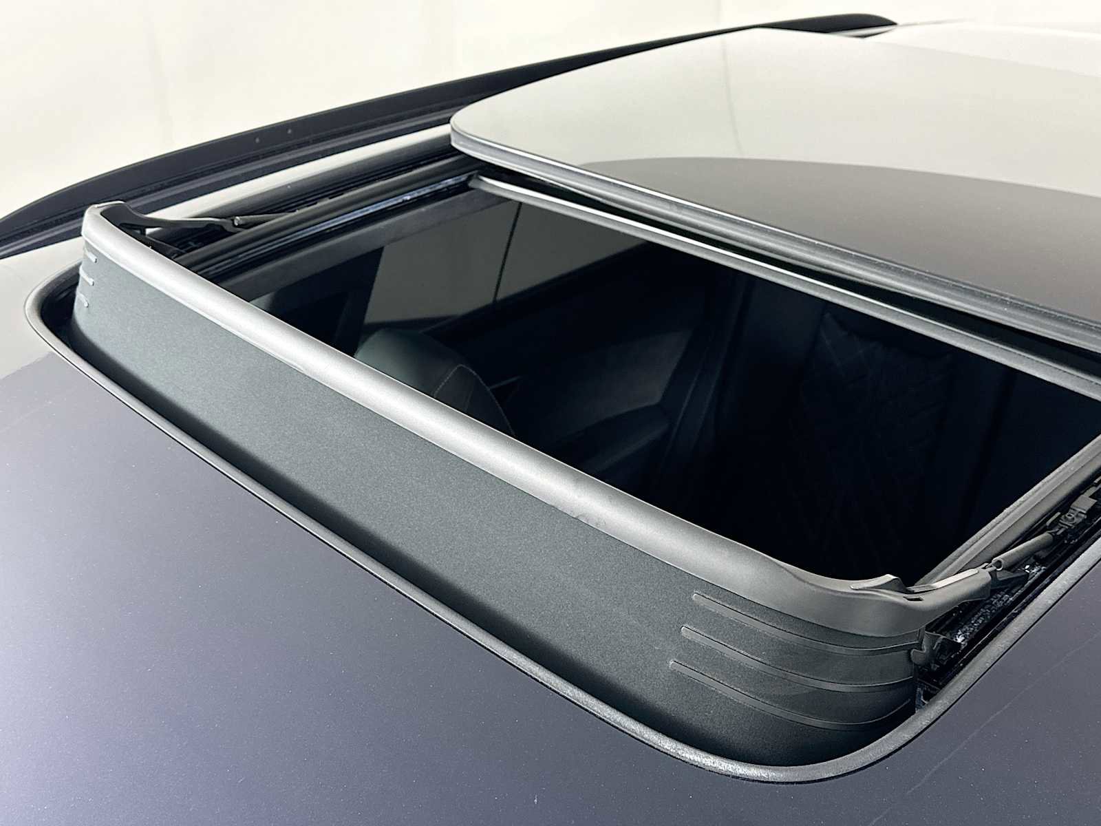 Certified 2024 Audi SQ8 Prestige image 20