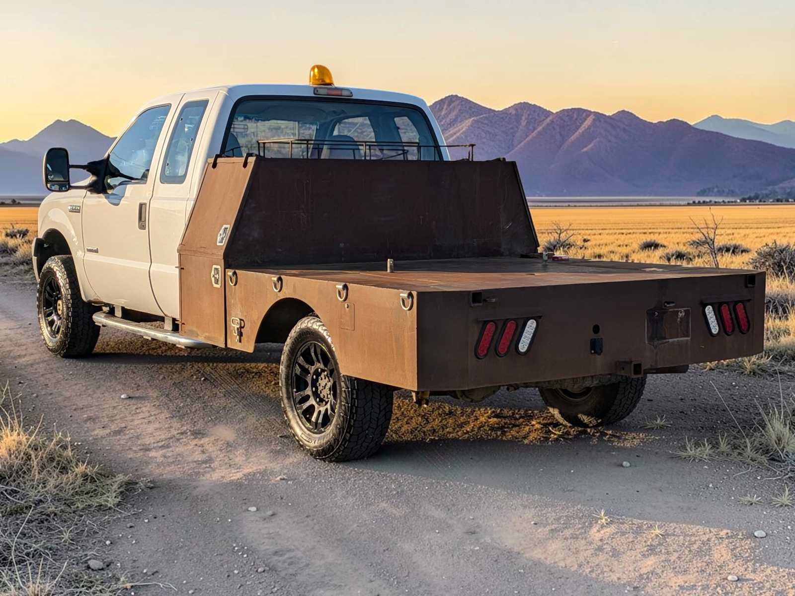 Used 2007 Ford F350 4x4 SuperCab Super Duty image 4