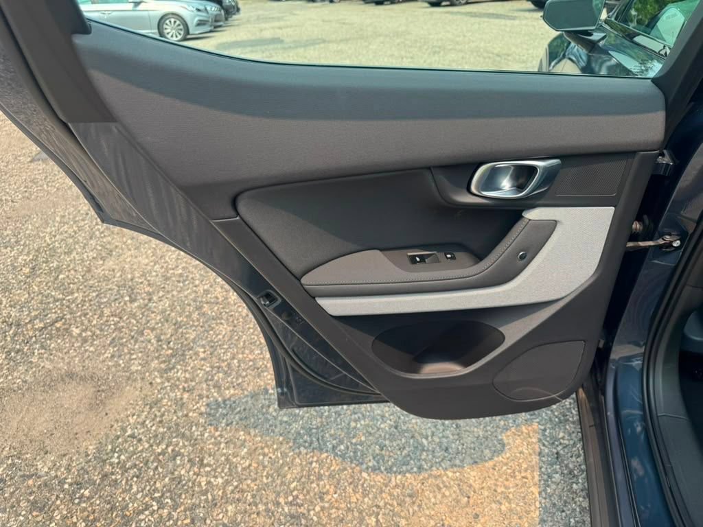 Used 2024 Polestar Polestar 2 AWD/4WD image 18