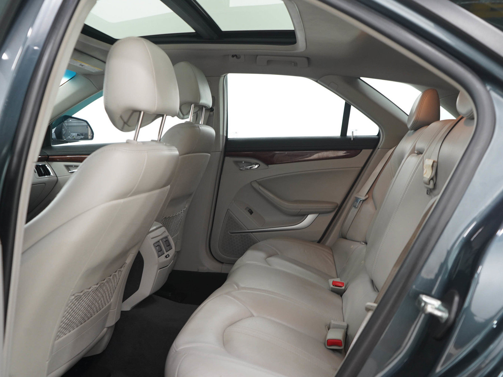 Used 2011 Cadillac CTS Luxury AWD/4WD image 15