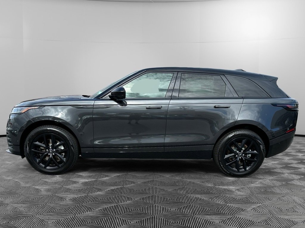 New 2025 Land Rover Range Rover Velar Dynamic SE image 15
