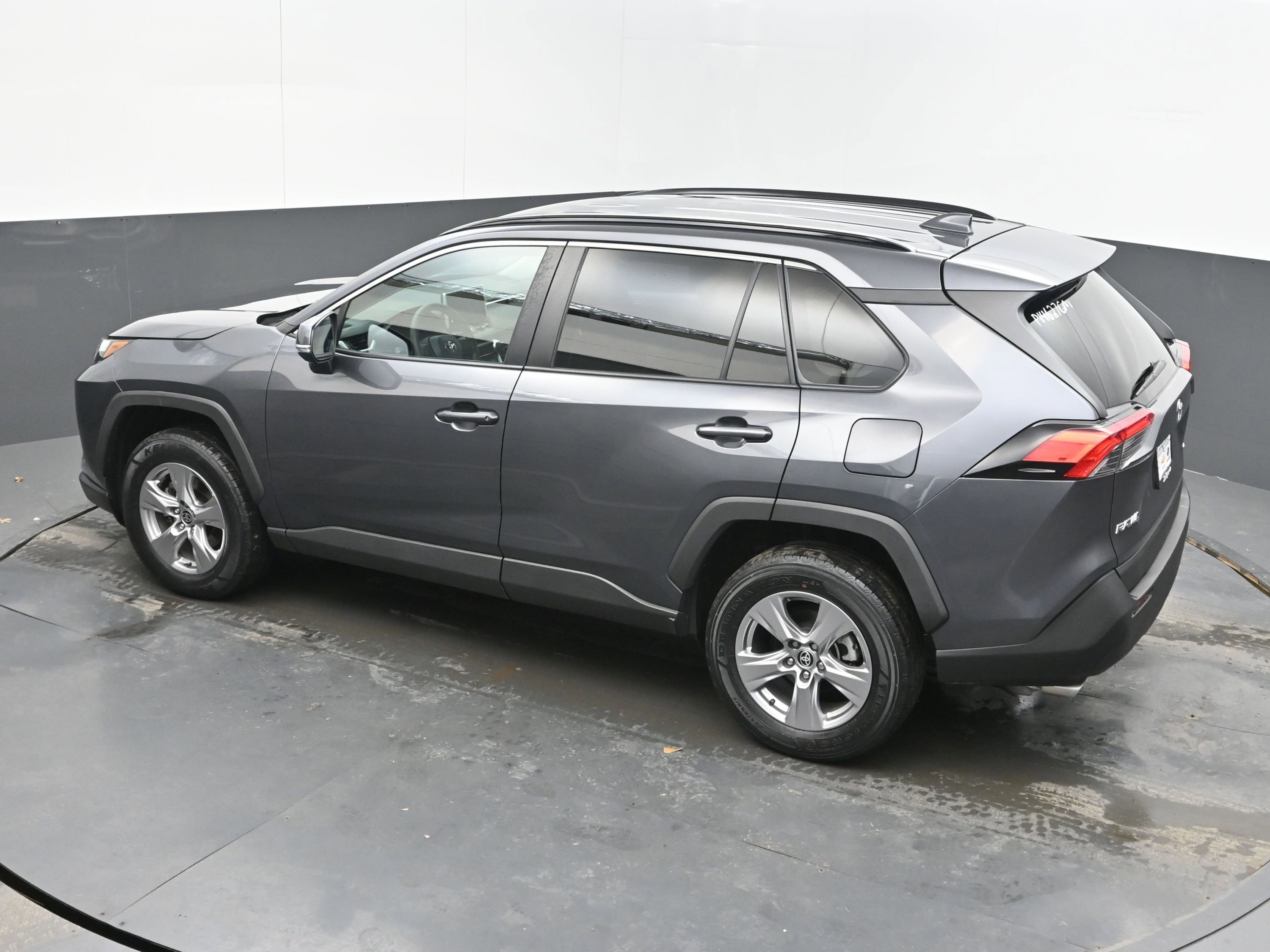 Used 2023 Toyota RAV4 XLE image 37