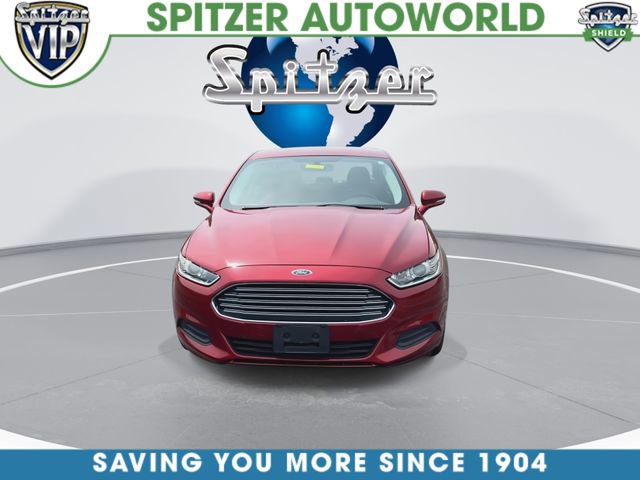 Used 2013 Ford Fusion SE FWD image 3