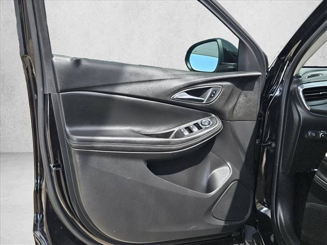 Used 2025 Buick Encore GX Preferred FWD image 12