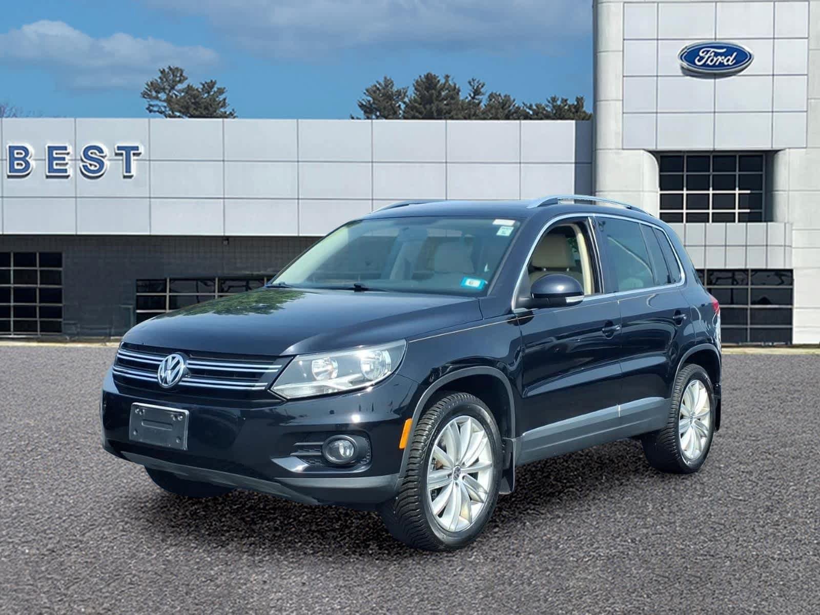Used 2013 Volkswagen Tiguan SE AWD/4WD image 1