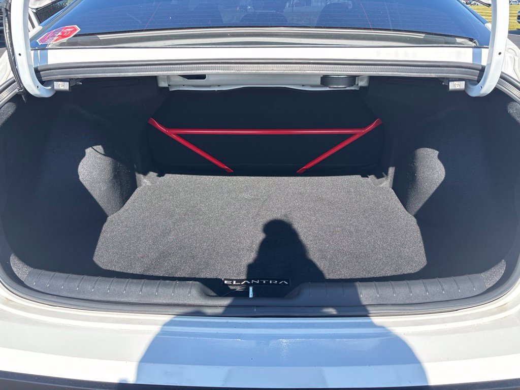 Used 2025 Hyundai Elantra N w/ Cargo Package FWD image 28