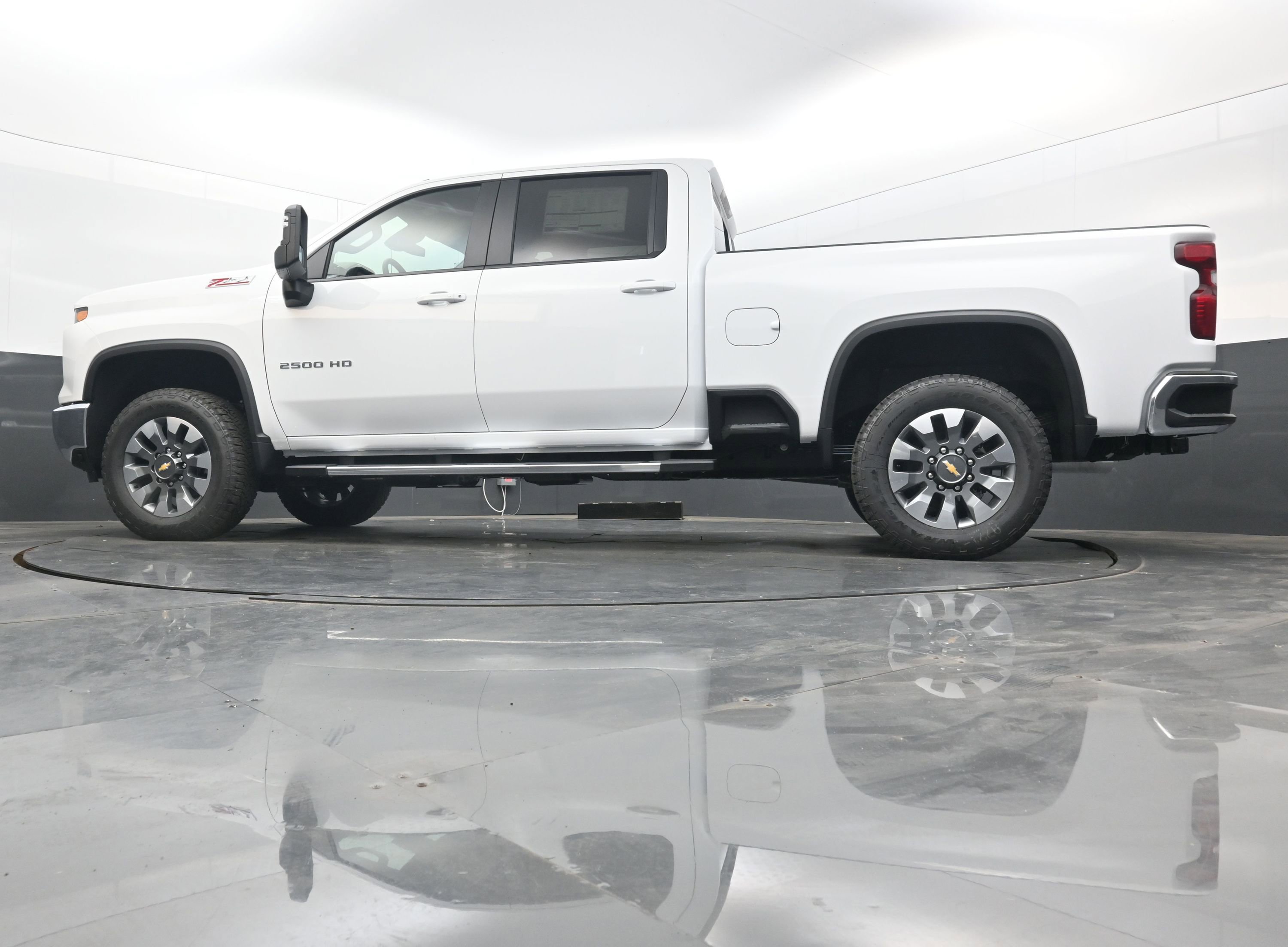 New 2026 Chevrolet Silverado 2500 LT image 29