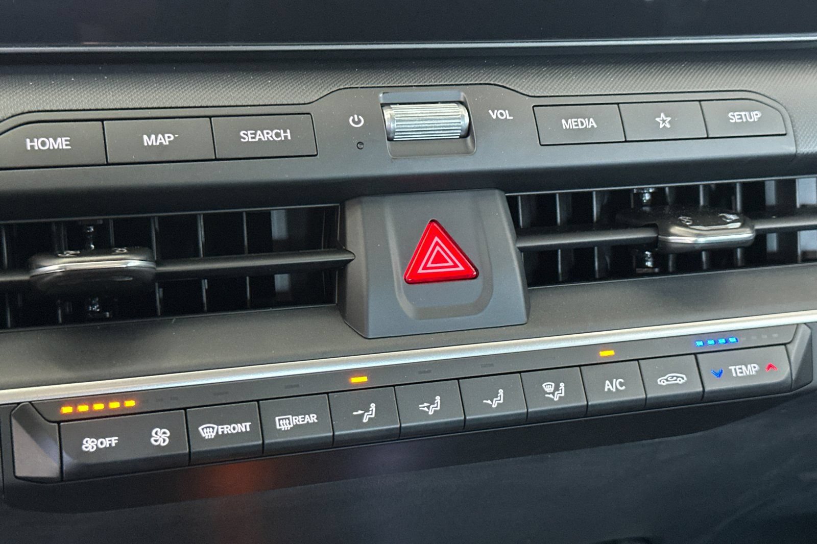 New 2026 Kia K4 FWD image 19