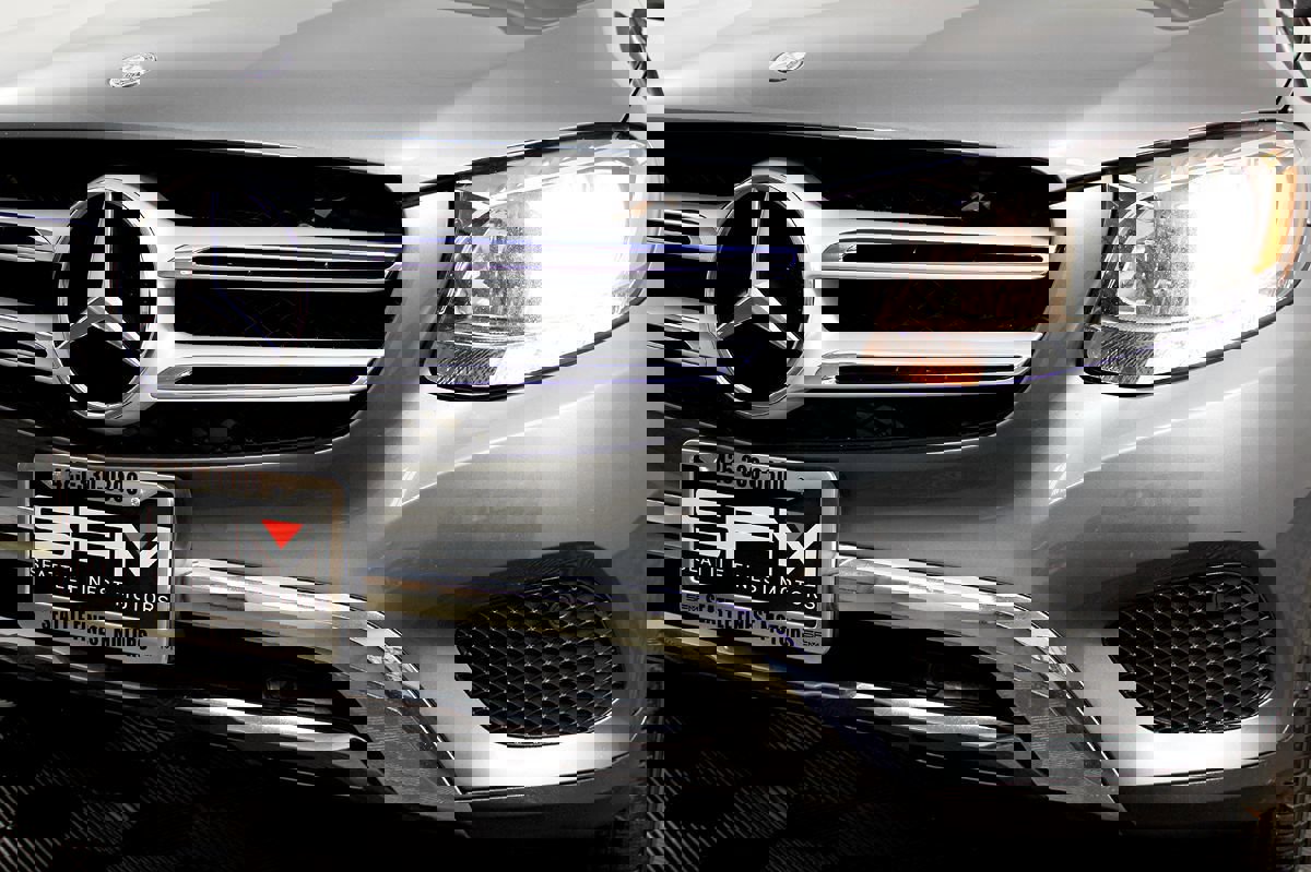 Used 2017 Mercedes-Benz GLC 300 4MATIC image 13