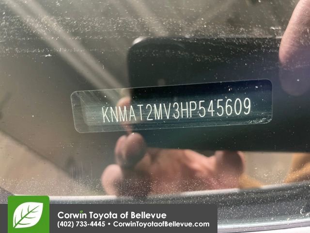 Used 2017 Nissan Rogue SV image 29