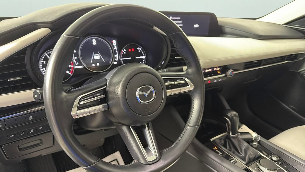 Used 2021 MAZDA MAZDA3 s FWD image 21