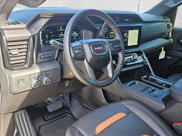 Used 2024 GMC Sierra 2500 AT4 w/ AT4 Premium Plus Package AWD/4WD image 10