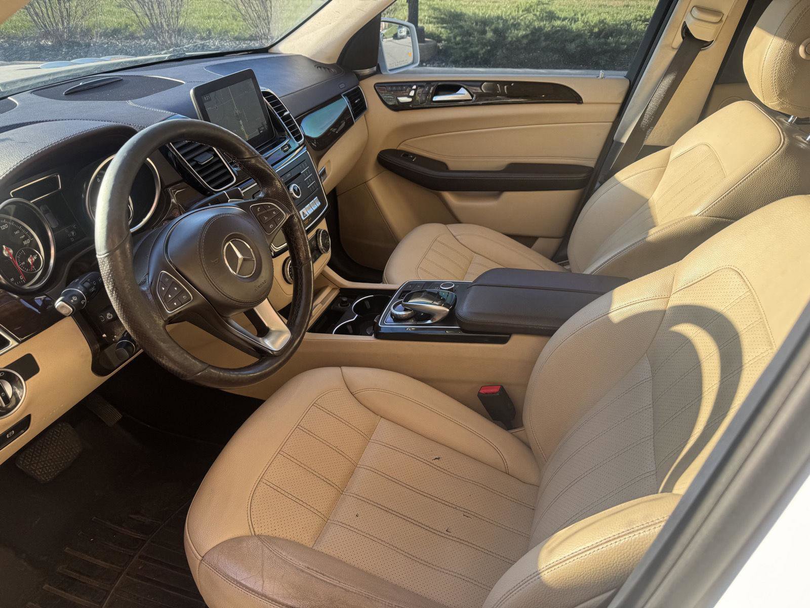Used 2017 Mercedes-Benz GLS 450 4MATIC w/ Premium Package image 11