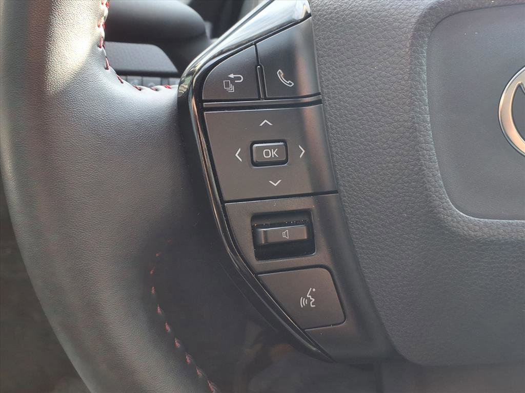 Certified 2025 Toyota Prius Plug-In Hybrid w/ Limited Premium Package image 15