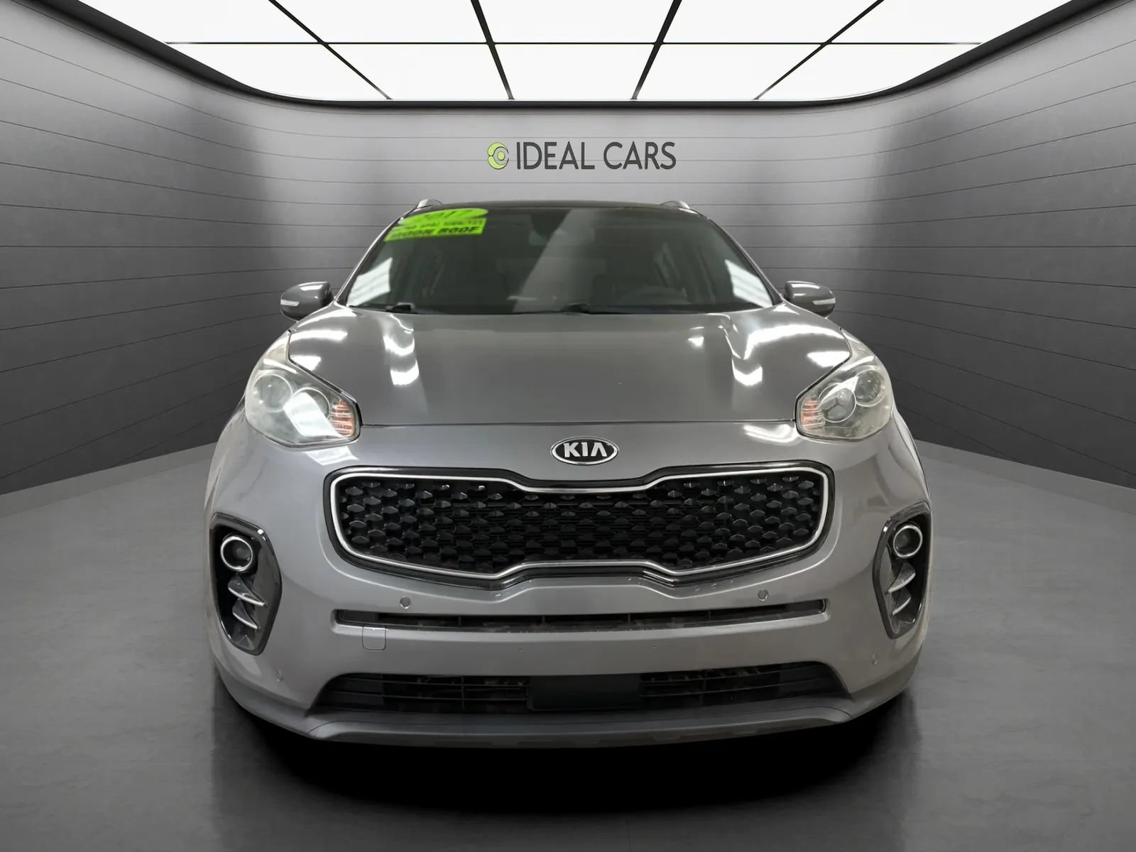 Used 2017 Kia Sportage EX w/ EX Technology Package FWD image 2
