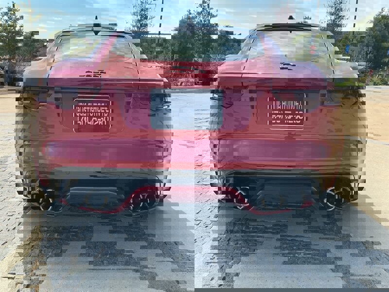 Used 2017 Jaguar F-TYPE R image 15