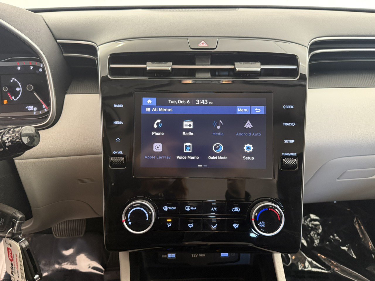 Used 2024 Hyundai Tucson SE AWD/4WD image 19
