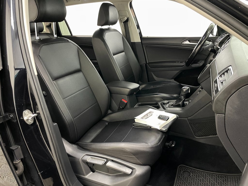 Used 2018 Volkswagen Tiguan SEL image 36