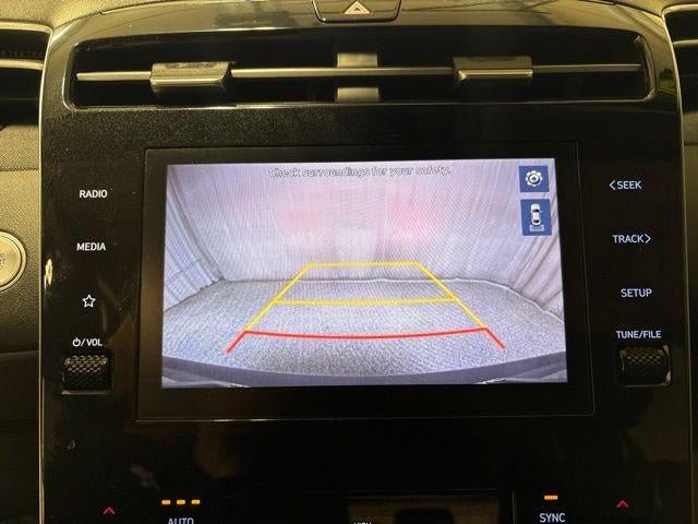 Used 2022 Hyundai Tucson SEL w/ Convenience + Premium Package AWD/4WD image 16