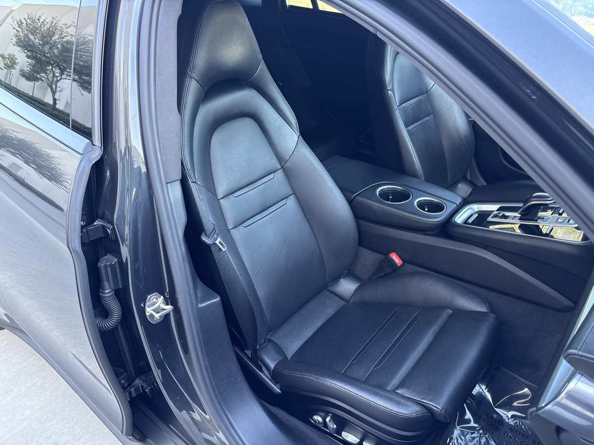 Used 2020 Porsche Panamera 4 w/ Premium Package Plus image 19