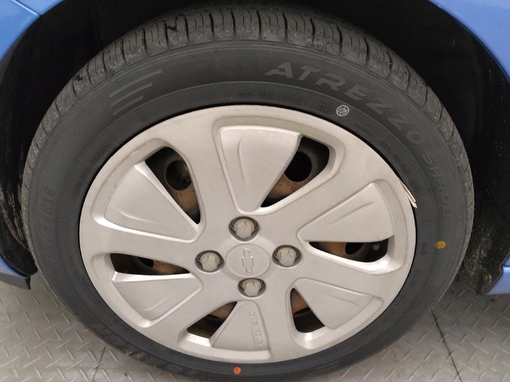 Used 2017 Chevrolet Spark LS FWD image 31